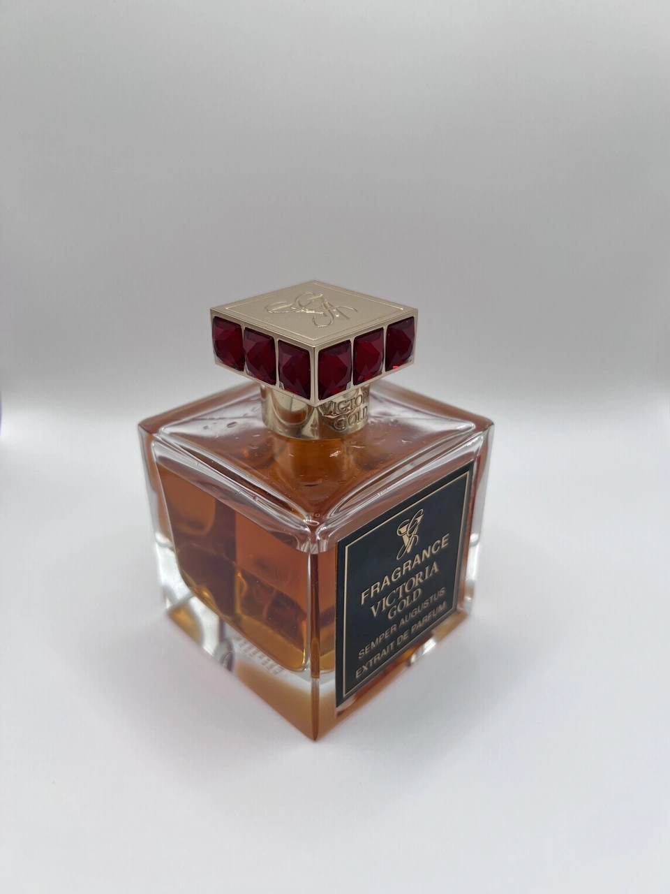 عطر ویکتوریا گلد سمپر آگوستوس Victoria Gold Semper Augustus